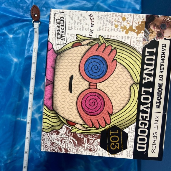 Luna Lovegood - Handmade by Robots - Vinyl Figure - BNIB 🩷 - Picture 9 of 10